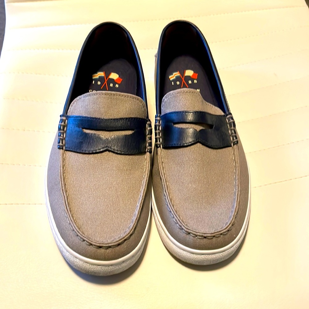 Like New Mens Cole Haan Grand.0S loafer shoes